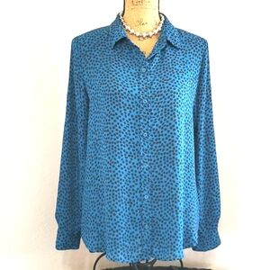 APT.9 Essentials Teal and black graphics long sleeve button Med.